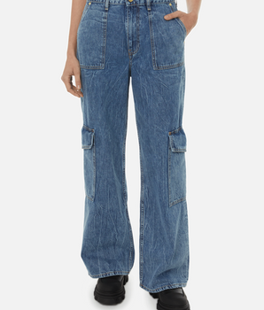 Wide jeans with pockets