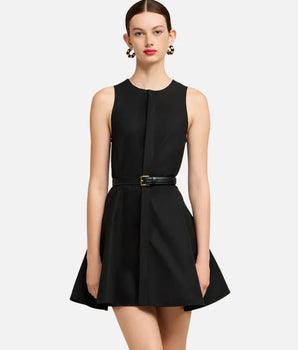 Short dress with hidden placket